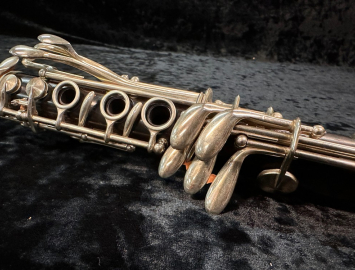 Photo Vintage Selmer Paris K Series Clarinet Set - Full Boehm K7917 and K7921
